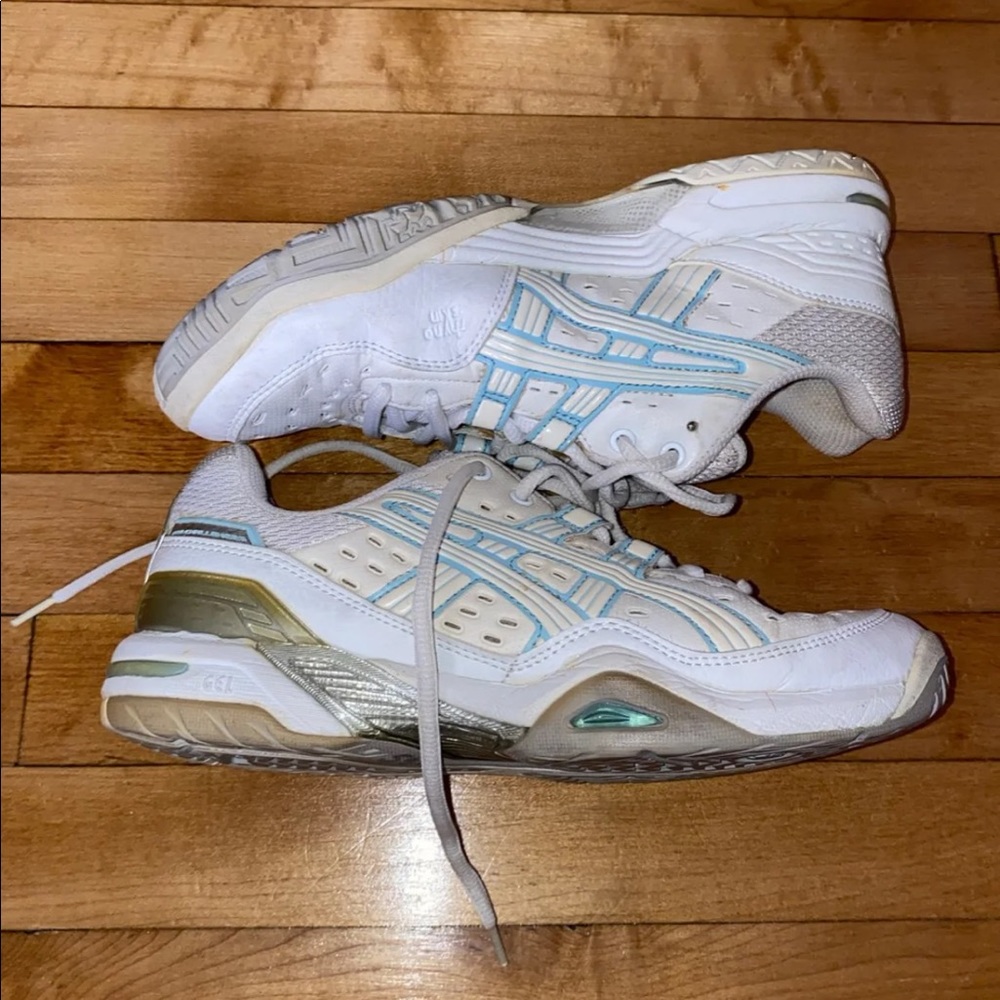 Vintage white Asics